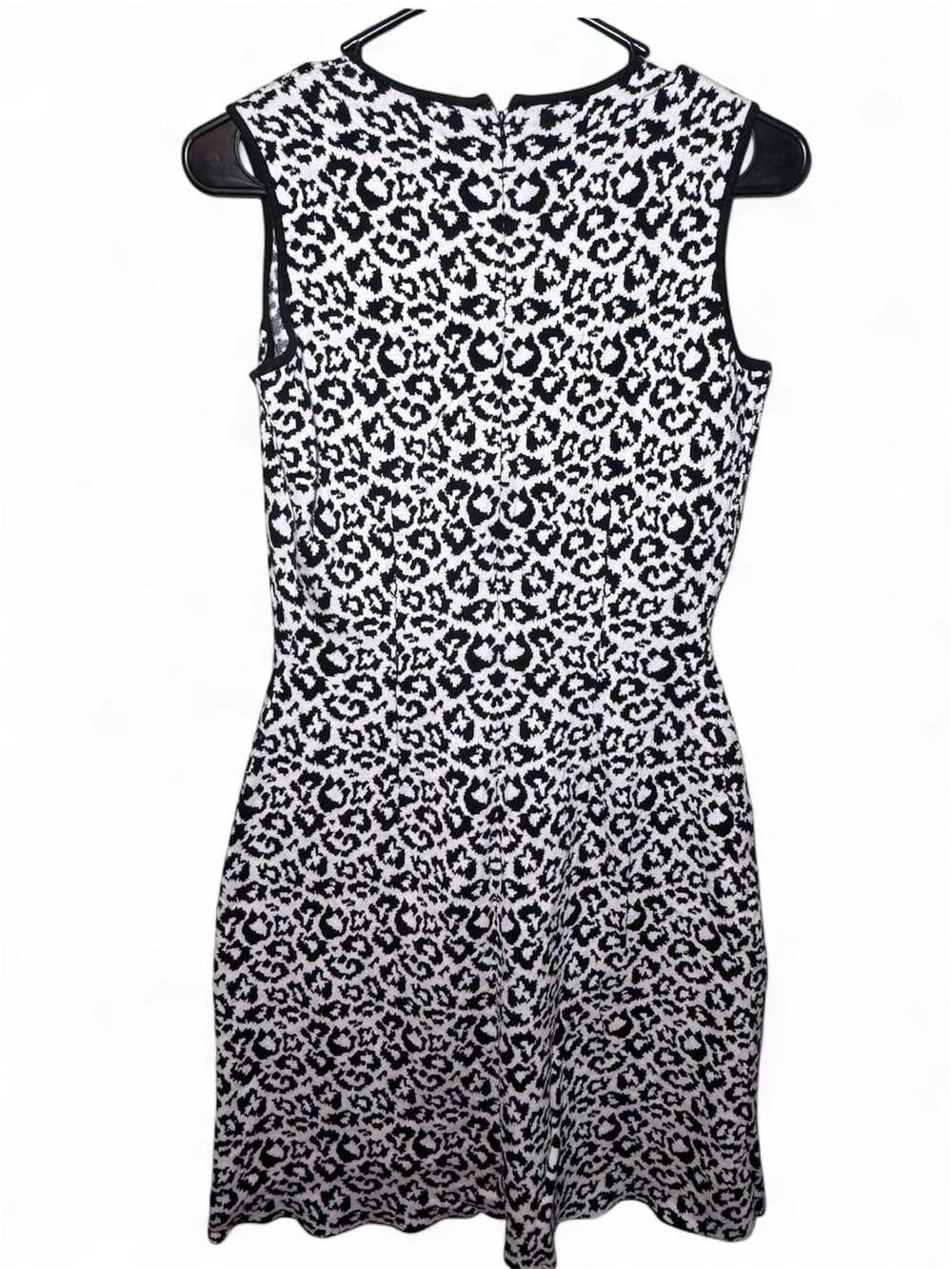 J. McLaughlin Women’s S Black White Animal Print Sleeveless Knit Dress Made USA